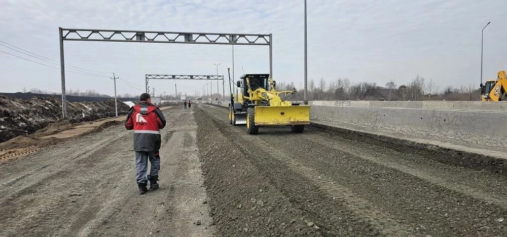 Новейшая Система Топкон для автогрейдера HBM