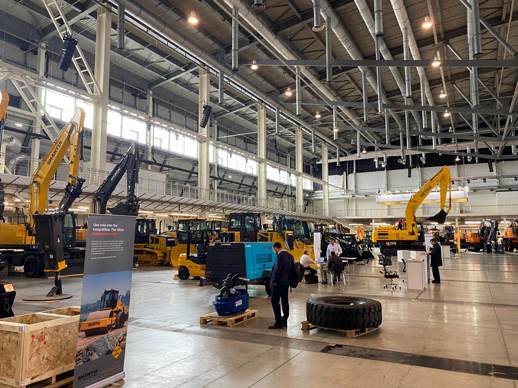 Выставка «А8 Машины России» 2025